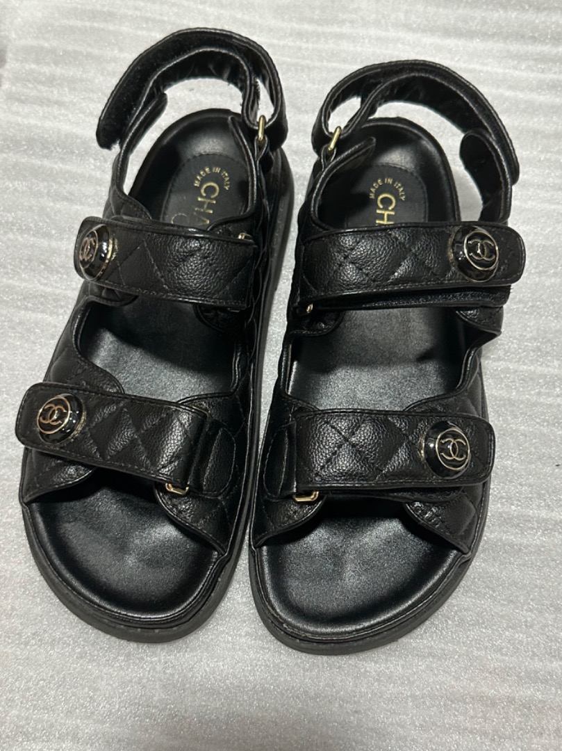 Quilted sandals 2025 chanel