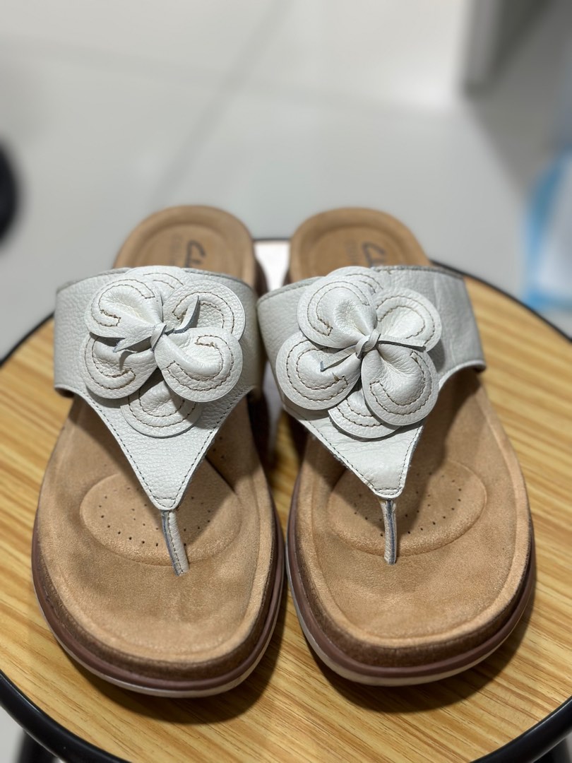 Clarks Flower Sandals Women s Fashion Footwear Flats Sandals