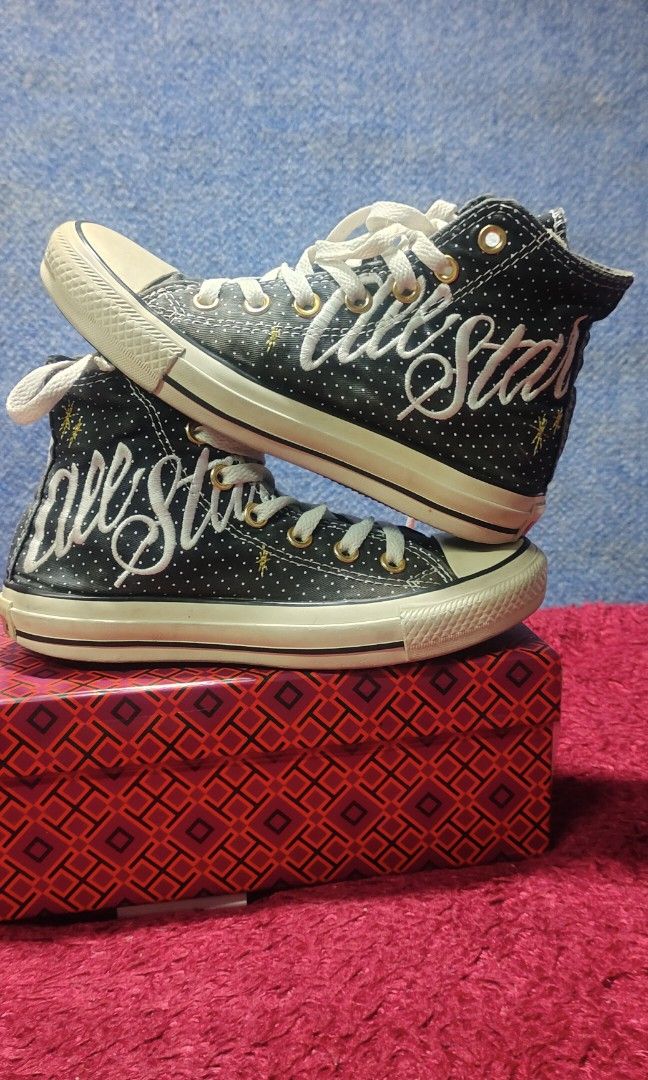 Converse quinceañera top 35