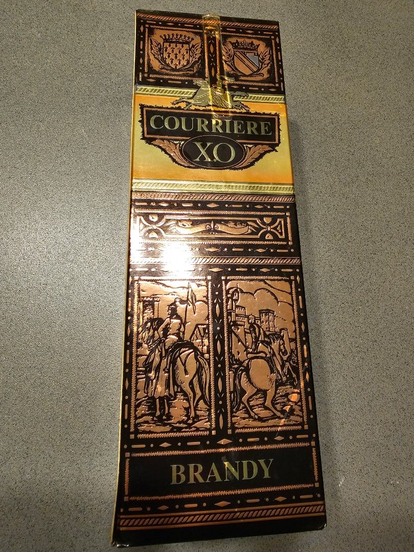 Courriere XO Brandy, Food & Drinks, Alcoholic Beverages on Carousell