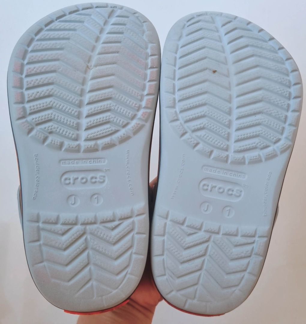 Crocs J1 / 19.5cm on Carousell