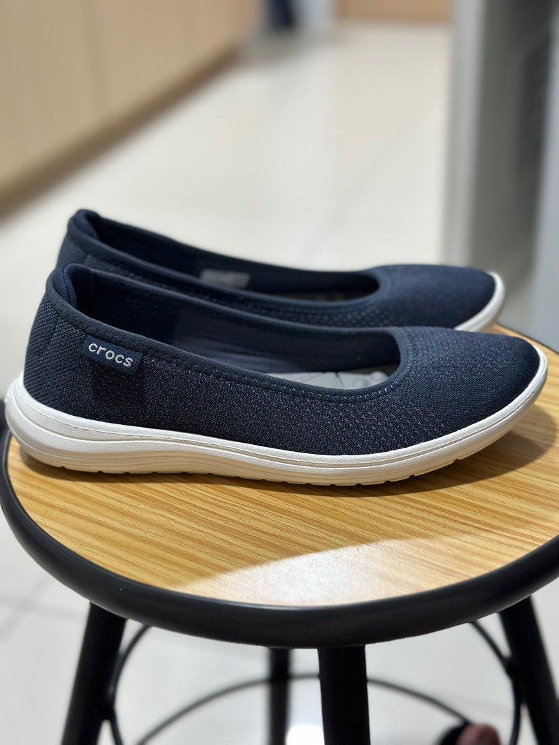 Crocs Reviva Floaters