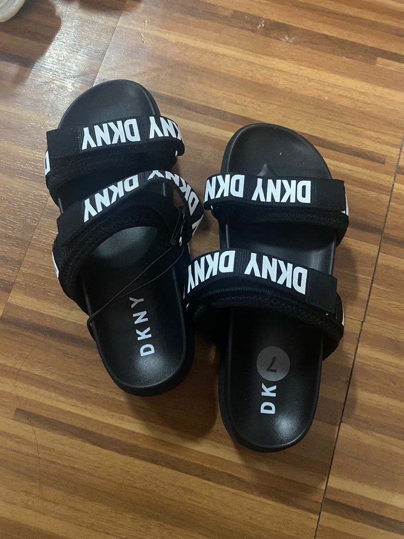 Dkny deals sandals platform