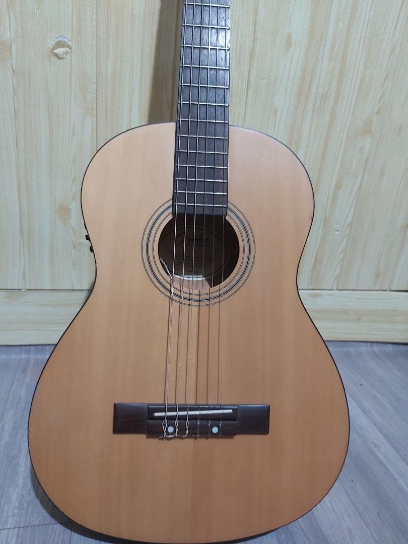 Fender Nylon Guitar 3/4 (Category: Musical Instruments) located in Quezon City. Submitted by dadadeyn (Listing ID 1109803281, Image 1). Description: gtone 6 preamp pickup with tuner, equalizer, bass, mid, treble, phase, reverb, delay chorus/ wide. chrome tuner. feedback buster. rfs: have 2 guitars..