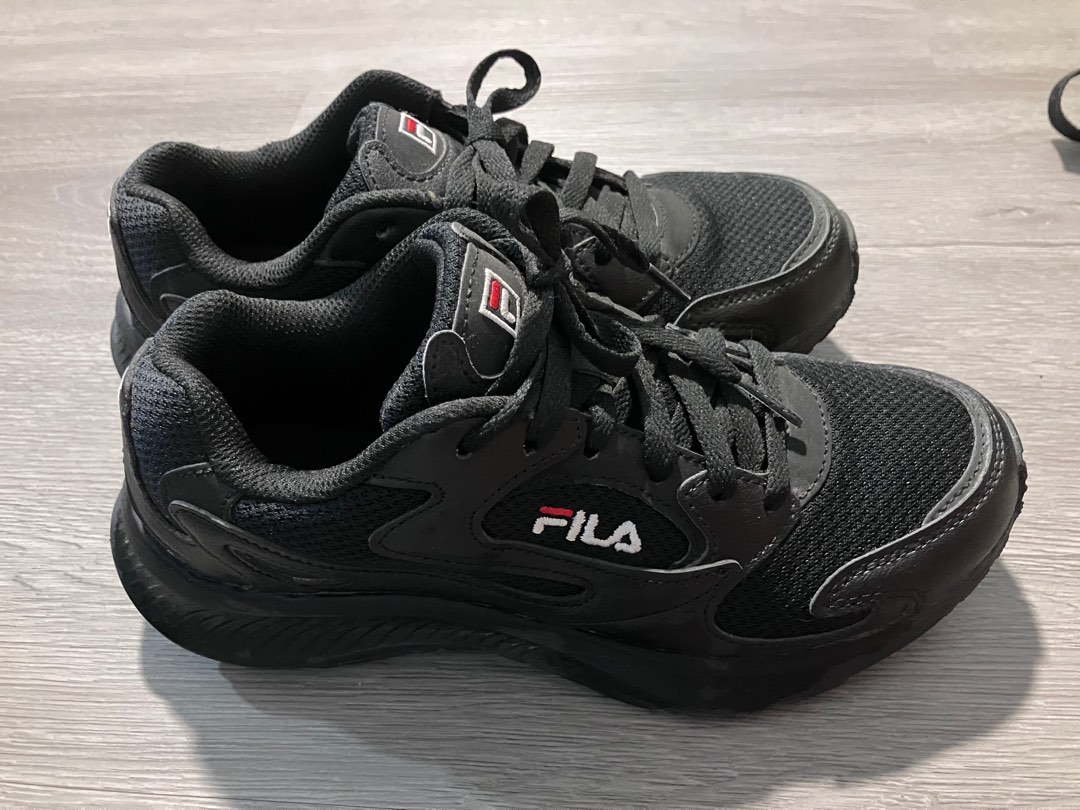FILA BLACK WOMEN SPORT SHOSE