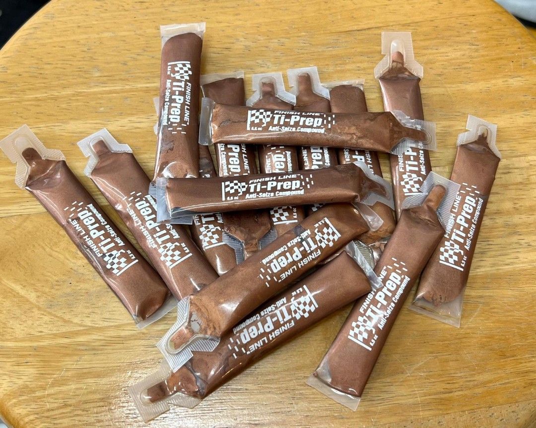 Finish Line Ti Prep Anti Seize, Sports Equipment, Bicycles & Parts