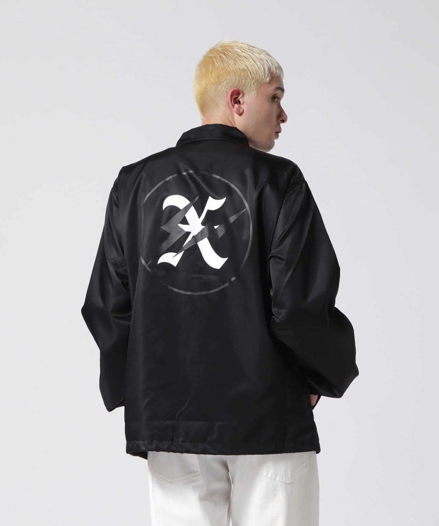 FRAGMENT × GOD SELECTION XXX coach jacket, 名牌, 服裝- Carousell