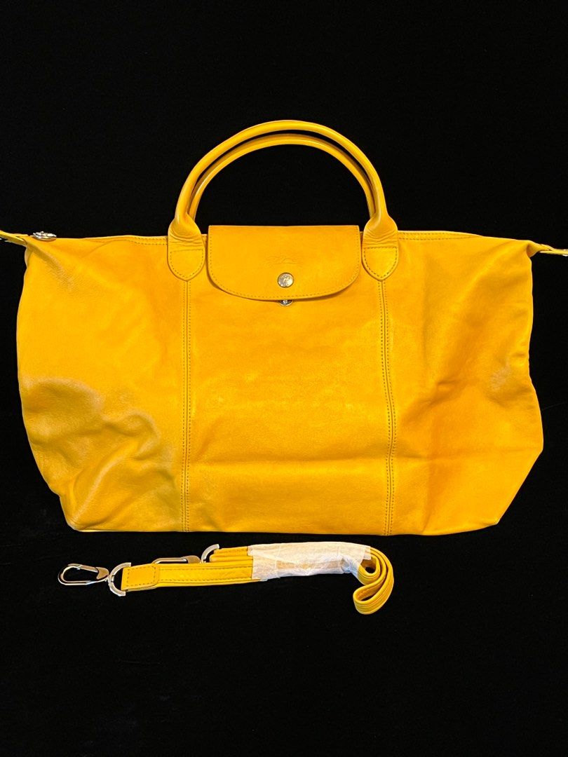 Longchamp Medium Essential Canvas Tote Bag 10211HSG037