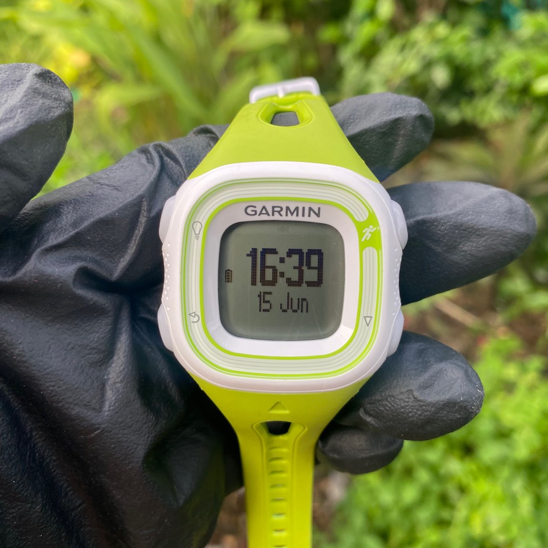 Garmin forerunner new arrivals 10 green