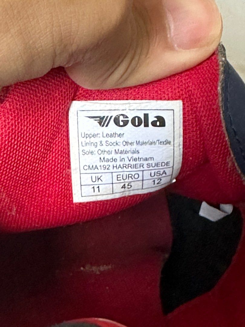 Gola sneakers Men s Fashion Footwear Sneakers on Carousell
