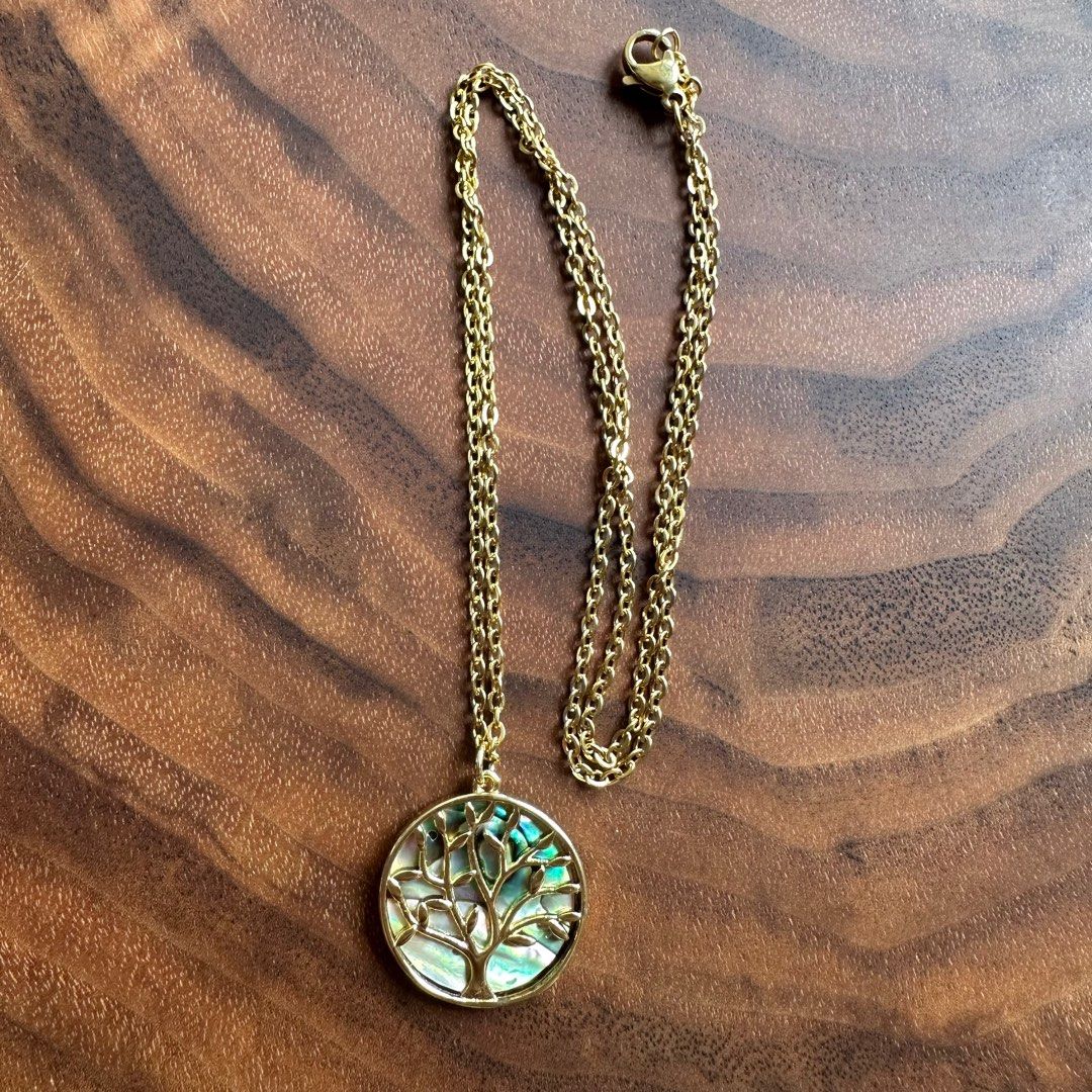 Gold shop tree jewelry