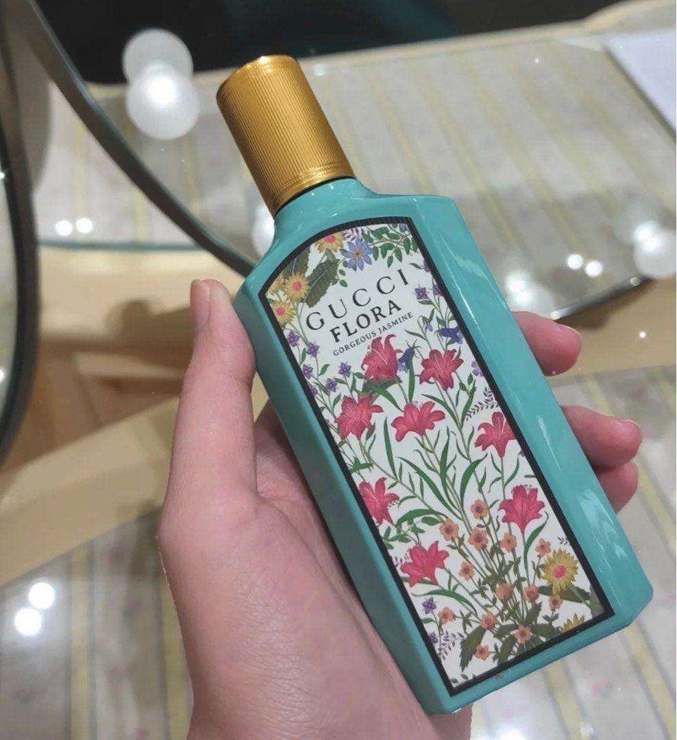 新発売の 新品未開封 グッチ フローラ ゴージャス ジャスミン 香水