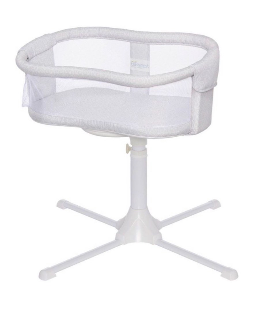 Halo Bassinest, Babies & Kids, Baby Nursery & Kids Furniture, Cots ...