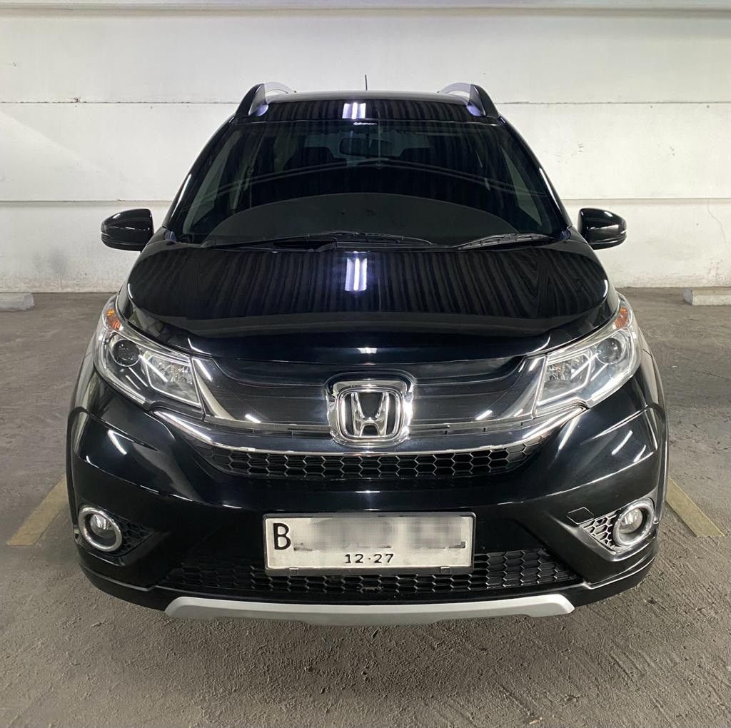 Honda BRV S Manual 2017, Mobil & Motor, Mobil untuk Dijual di Carousell