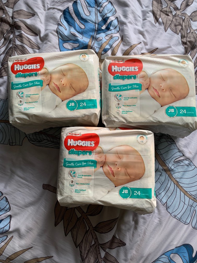 Huggies Platinum Tape Just Born Diaper 3x, Babies & Kids, Bathing
