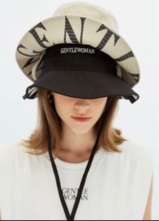 On hand: Gentlewoman Bucket Hat - Cream & Black