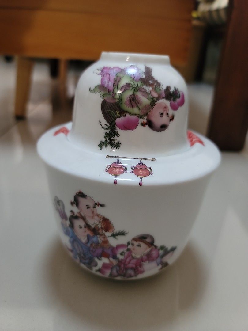 Japanese sake drinking utensils (Category: Coffee & Tea Tableware) located in Manila. Submitted by uys958 (Listing ID 1237784147, Image 1). Description: Brand new condition, ceramic handpainted, ready to use.