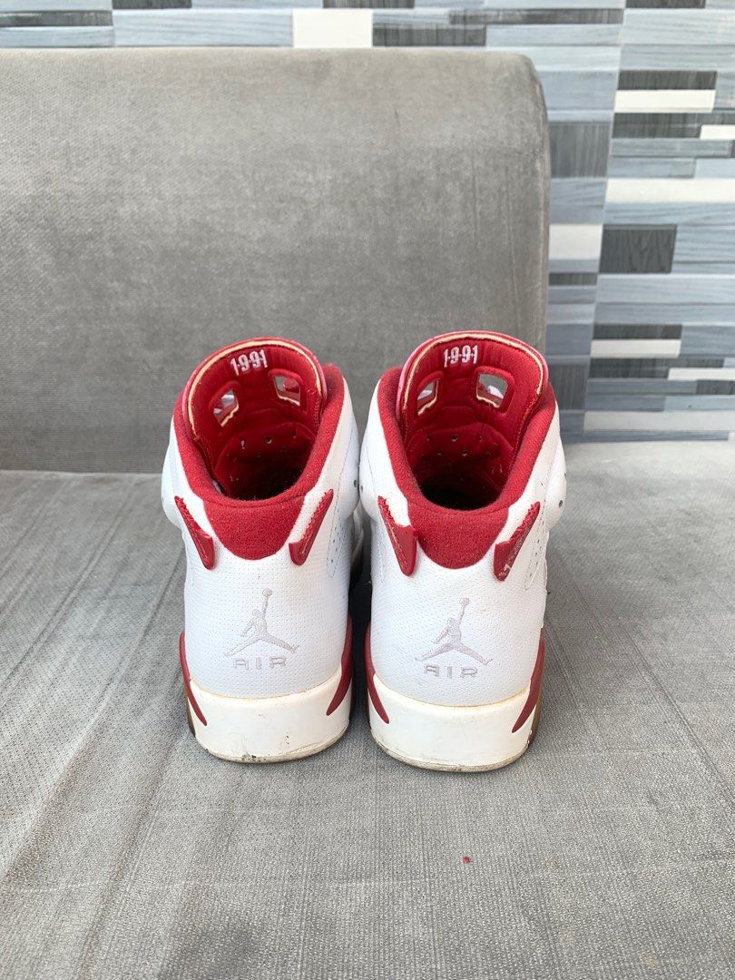 Retro 6 outlet size 9
