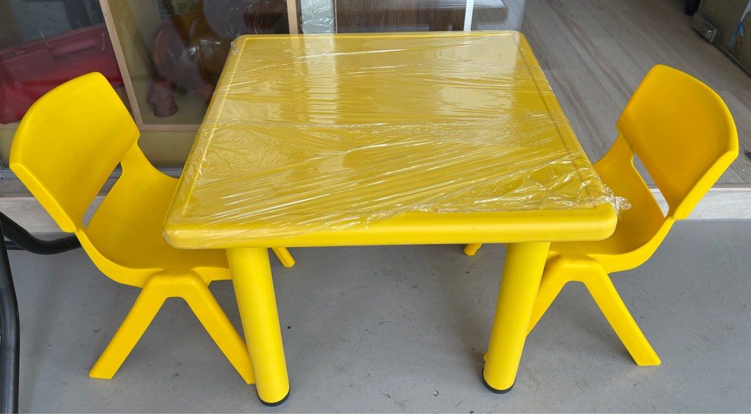 Kids table 2 chair Used Babies Kids Baby Nursery Kids