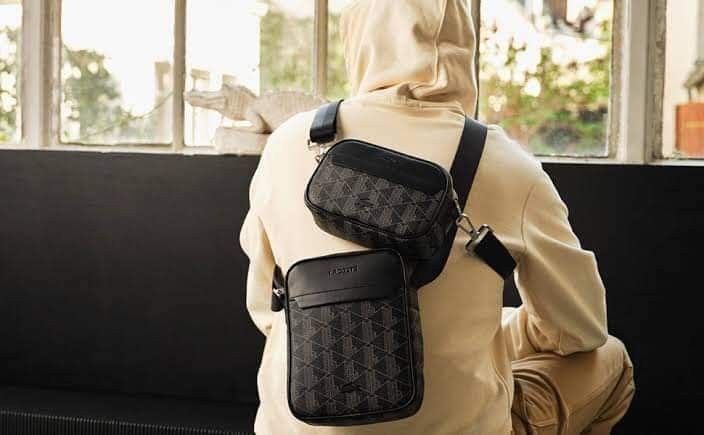 Lacoste flight bag 2025