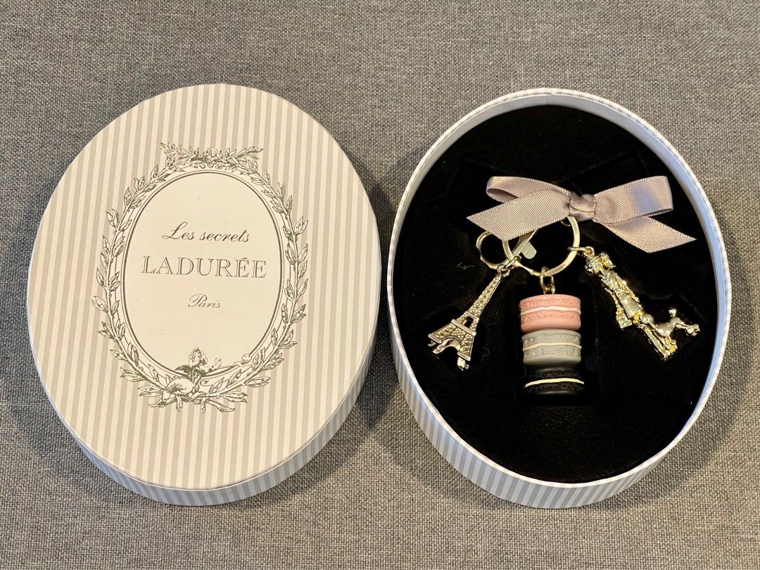 Macaron hotsell bag charm