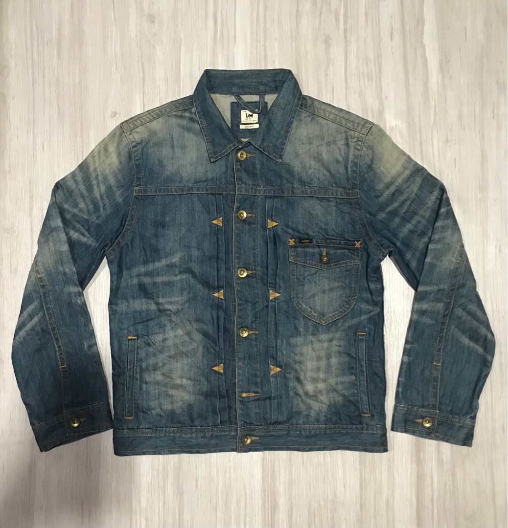 Lee Jeans Jacket, Men's Fashion, Coats, Jackets and Outerwear on Carousell