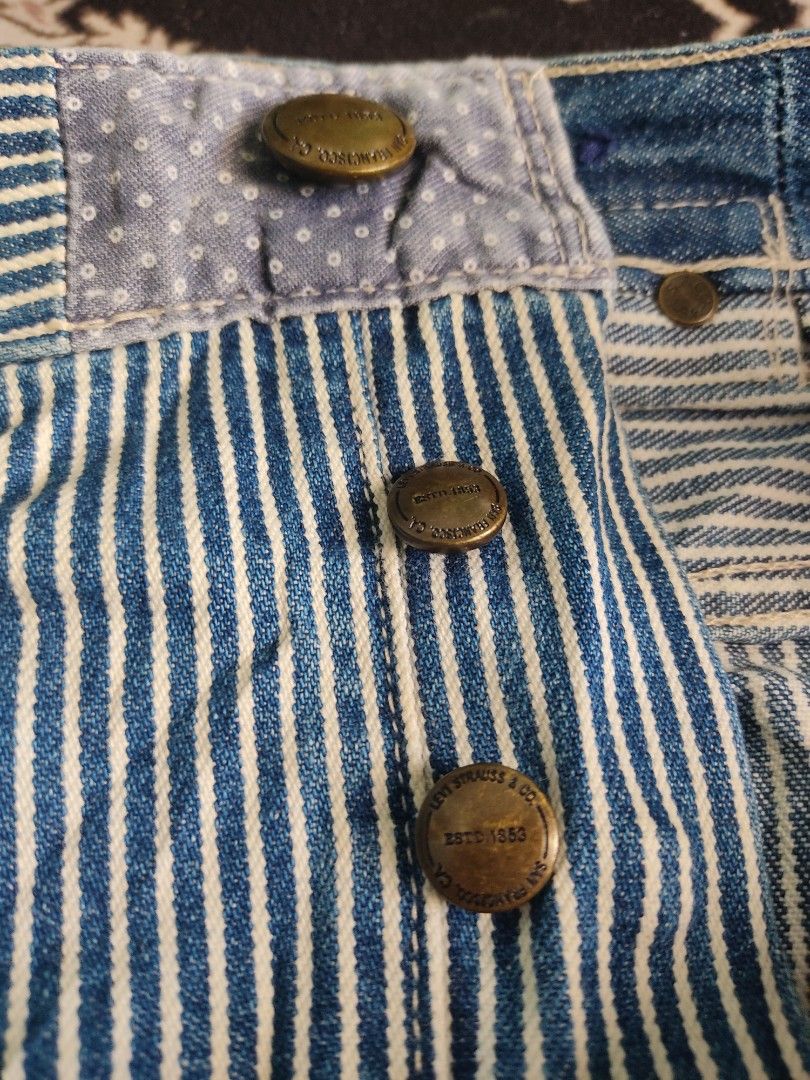 Levi's button deals circle skirt