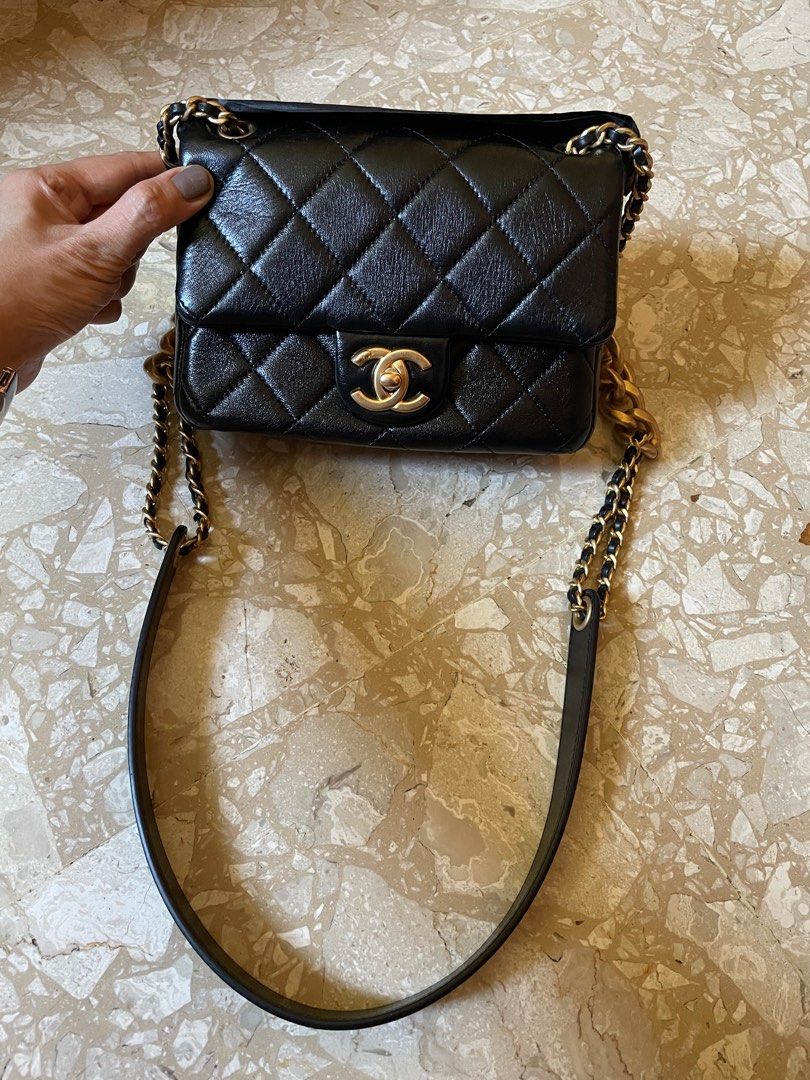 New in Box Authentic CHANEL Mini Vanity Case Bag Handbag Black Caviar LGHW  Calf