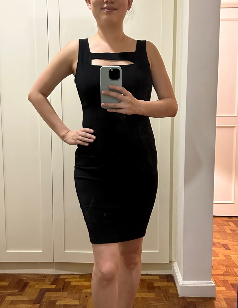 black backless long sleeve dress TIGHT IN – Aesvs Size:Y06 Sleeveless Dress Soren Black and White