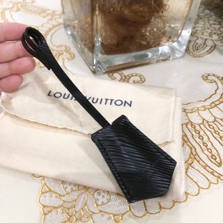 Louis Vuitton M68020 Cles LV Clochette Key Ring