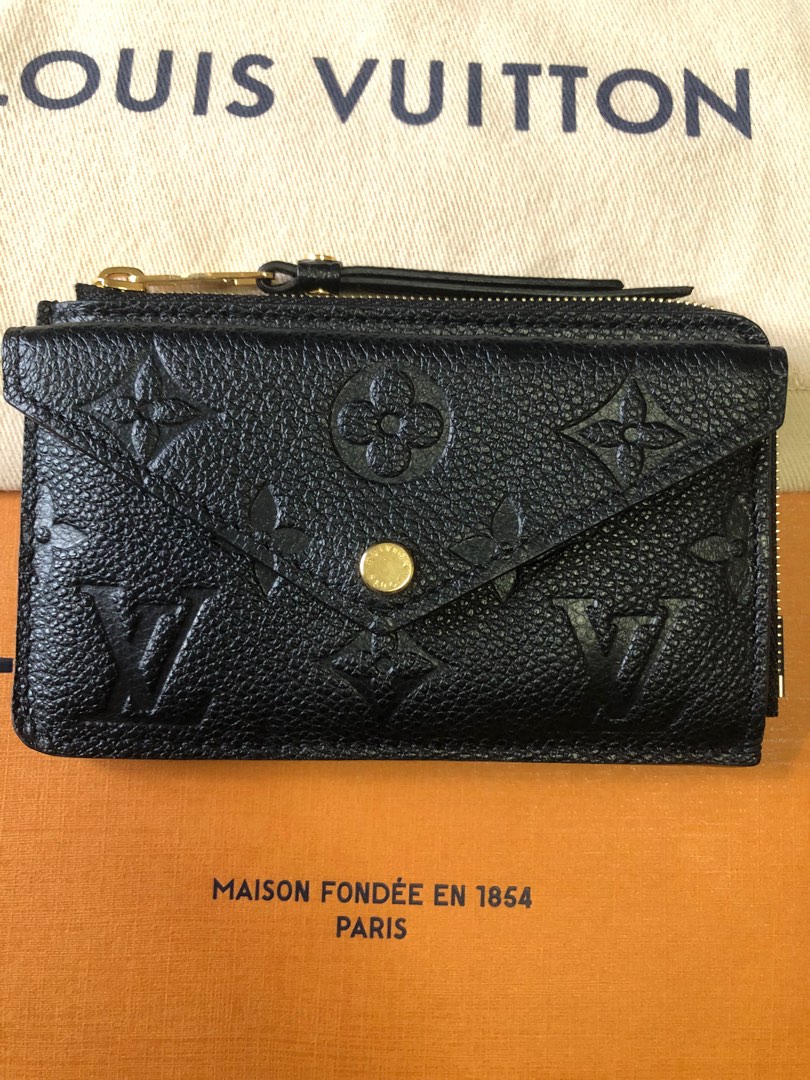 LV Recto Verso and Victorine, what fits? Louis Vuitton 