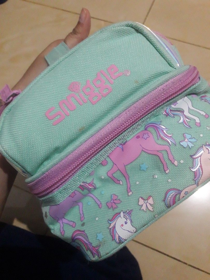 Lunch box bag smiggle double decker unicorn tosca ungu hologram on