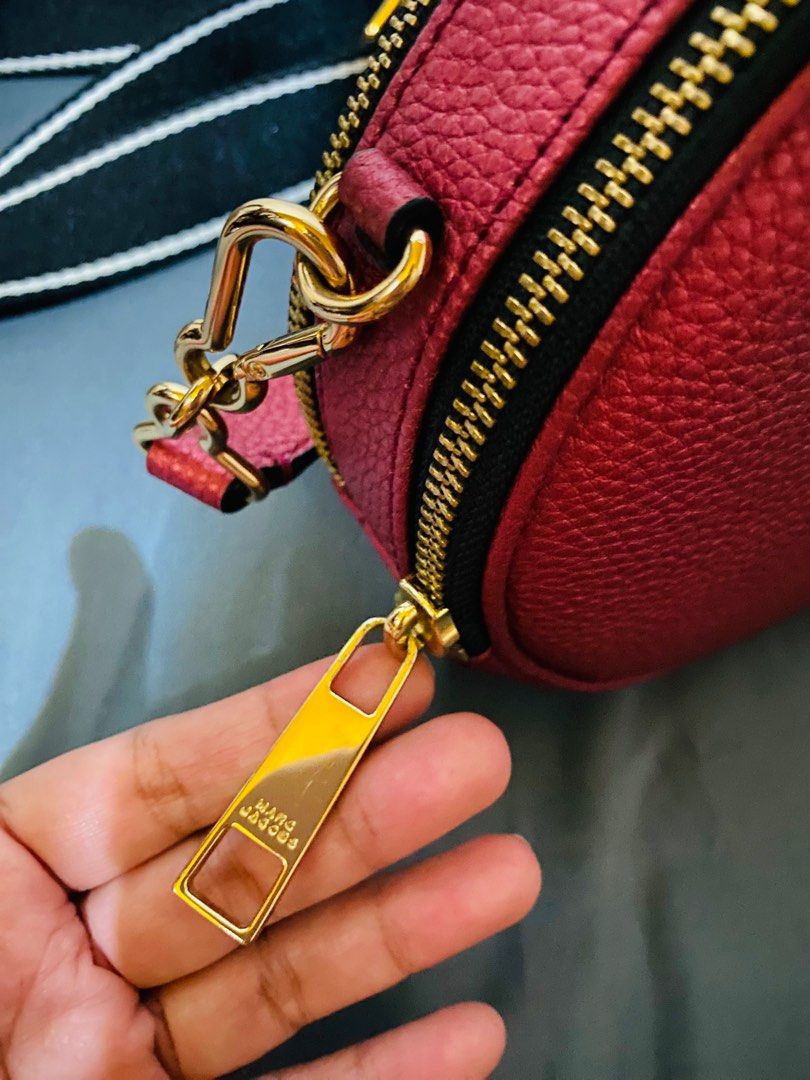 Marc Jacob Rewind Oval Crossbody Bag on Carousell