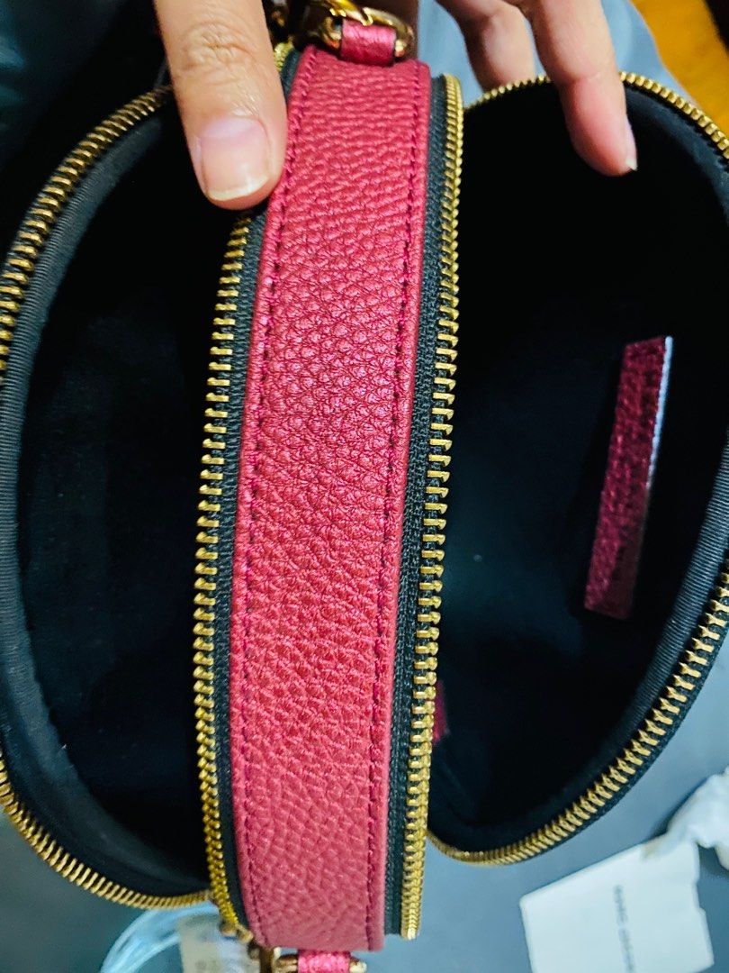 Marc Jacob Rewind Oval Crossbody Bag on Carousell