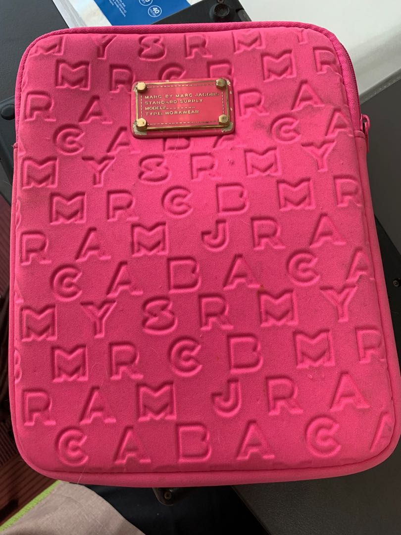 Marc jacobs shop ipad sleeve