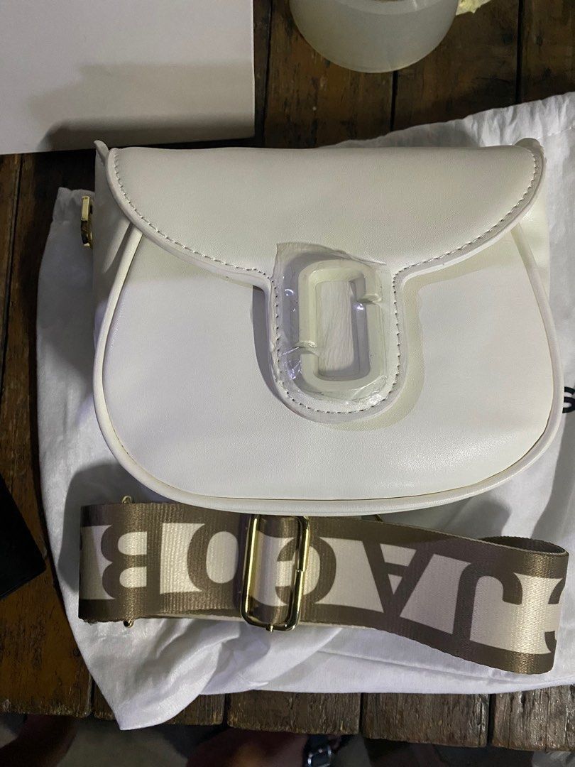 Marc Jacobs Sling bag on Carousell