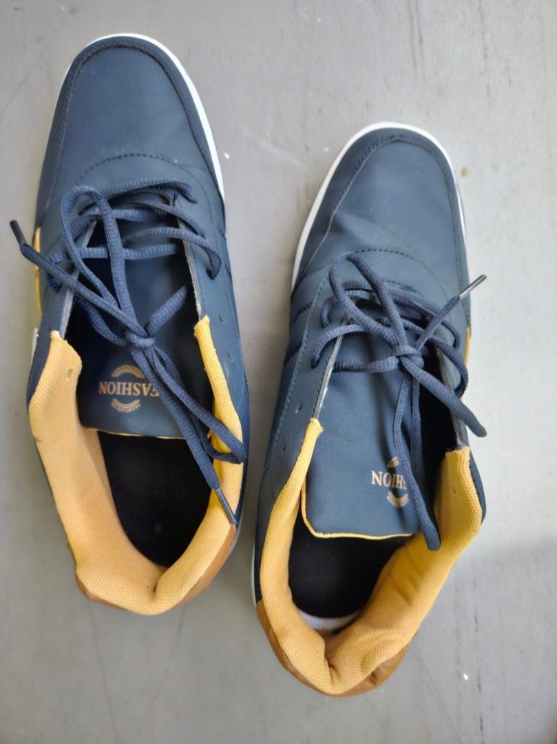 Daily cheap 2. sneaker