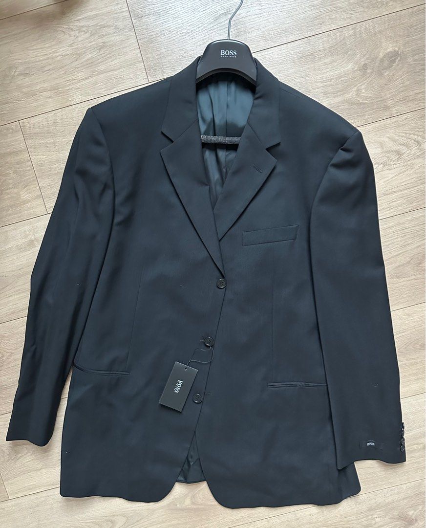 Men s Hugo Boss Suit Size 58 Carousell