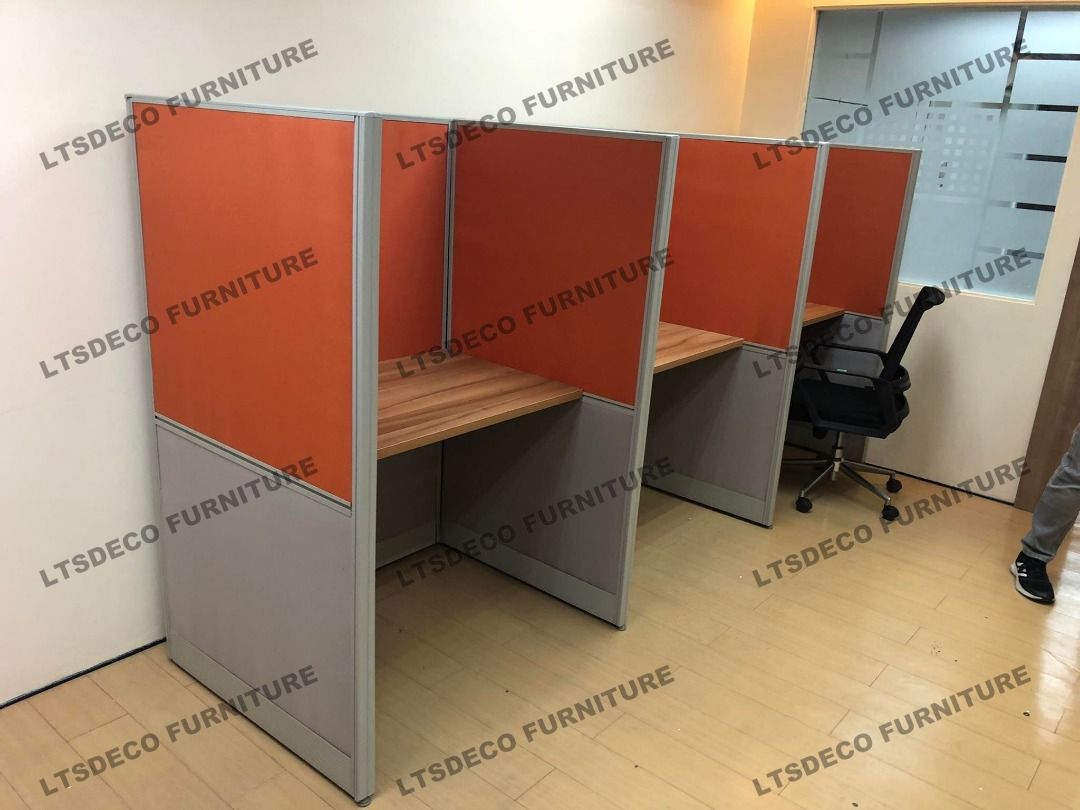 MODULAR CUBICLES OFFICE PARTITION FURNITURE on Carousell