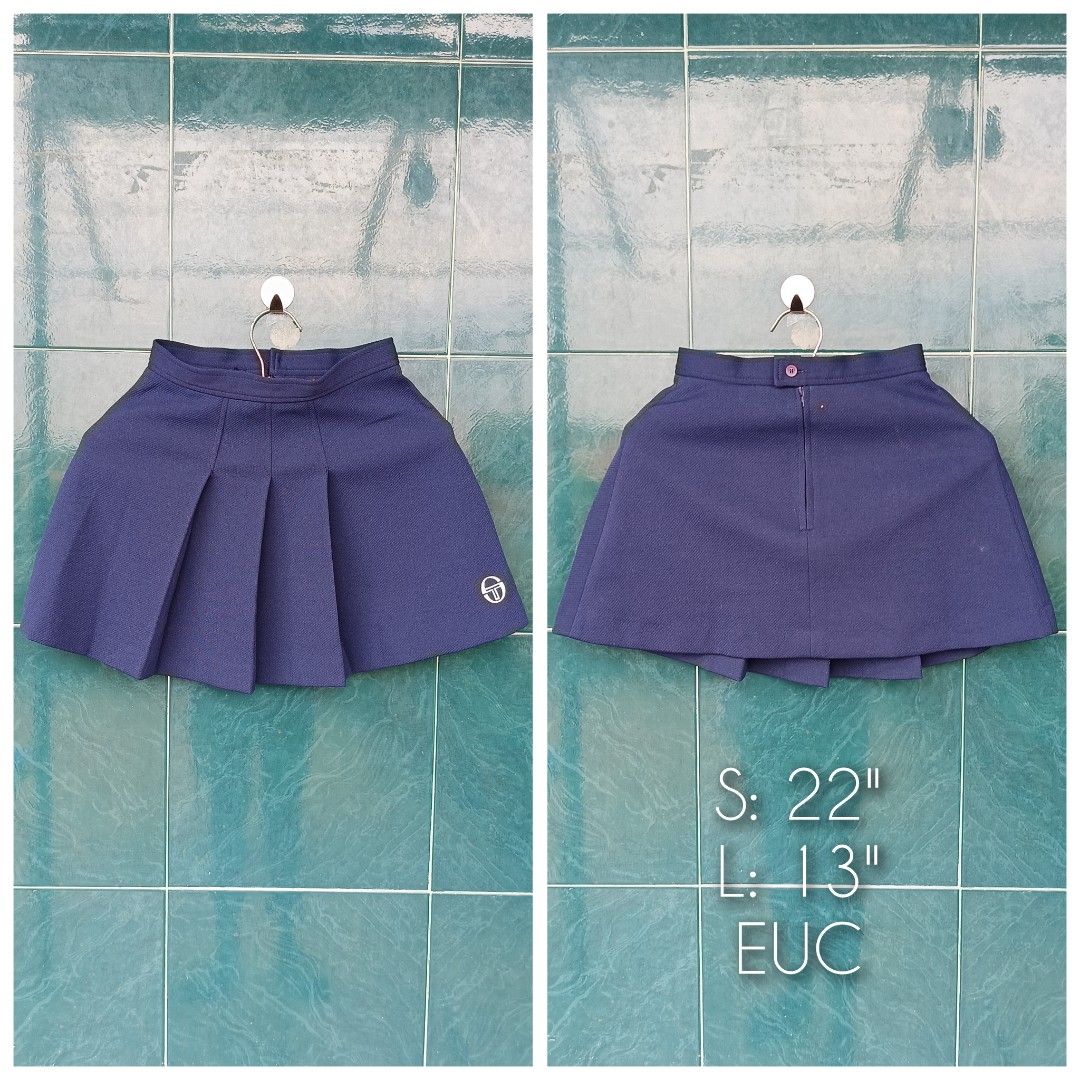 navy blue tennis skirt size 22