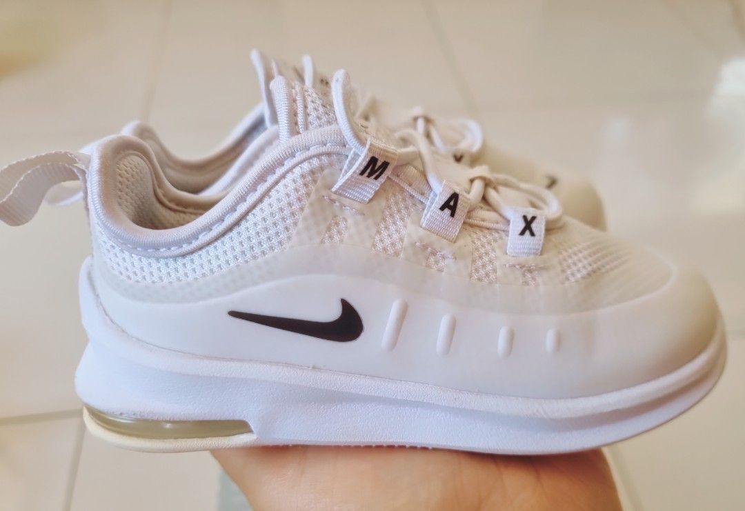 Nike 2025 axis blanche