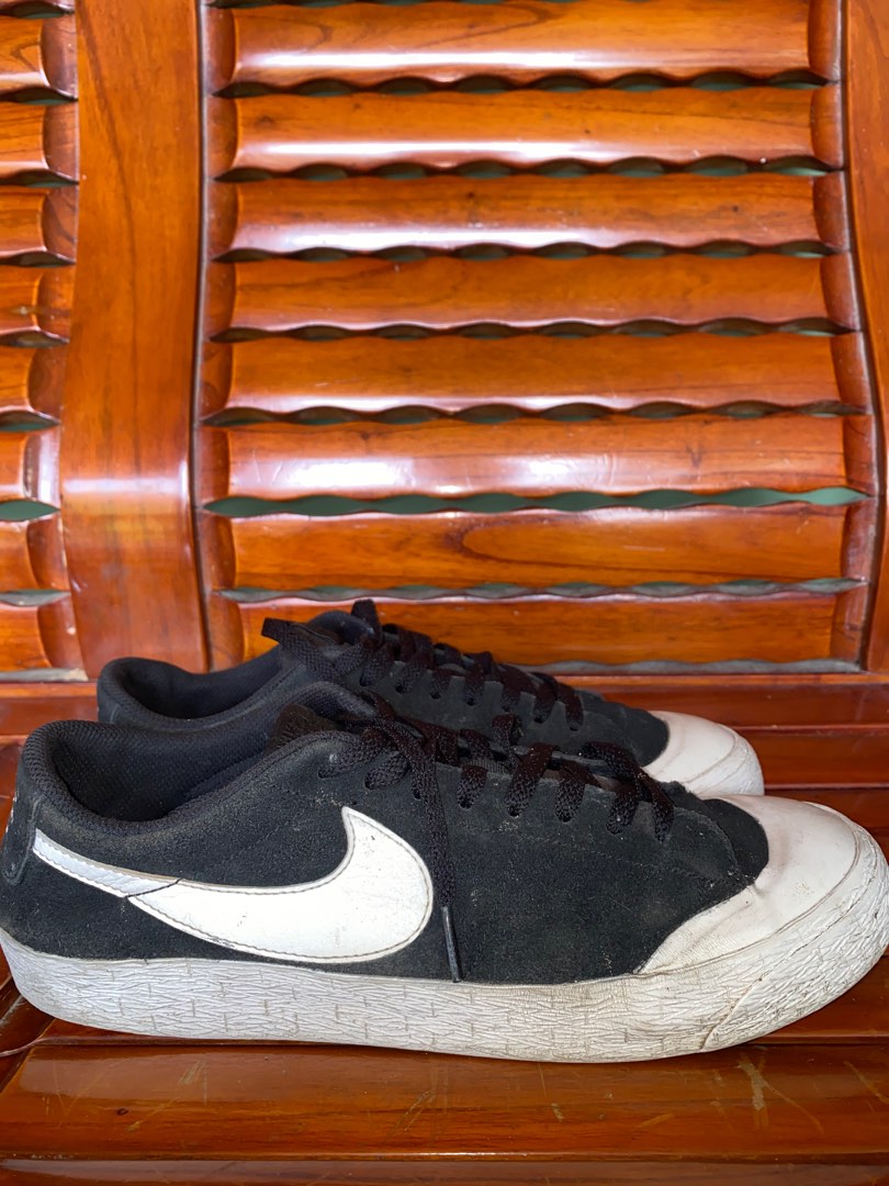 Nike blazer low