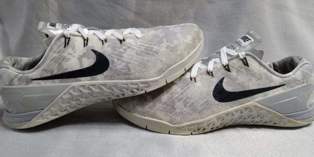 Metcon 3 store white camo