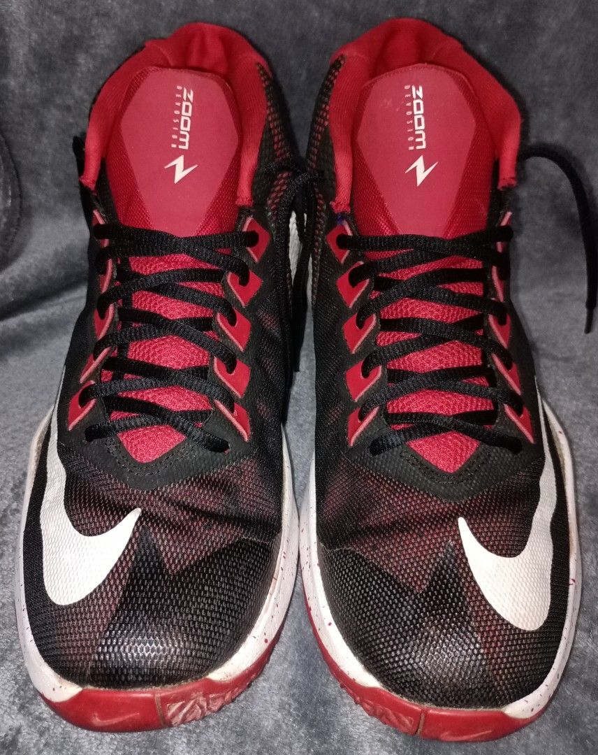 Nike zoom sale devosion red