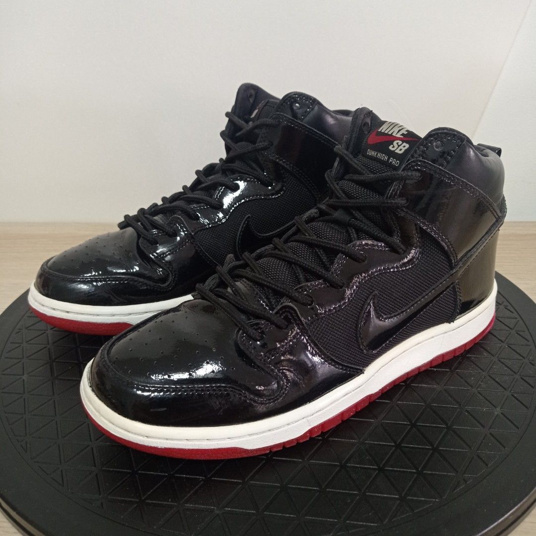 Nike sb dunk high bred shop