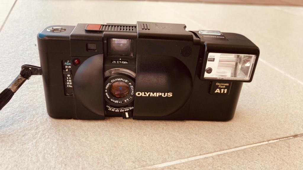 Olympus XA with Flash A11, Photography, Cameras on Carousell