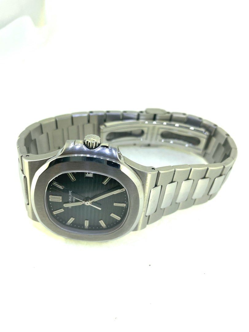 patek philippe nautilus caseback