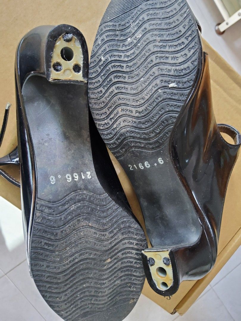 Pedal Works, black slim sandals, Women's Fashion, Footwear, Heels on Carousell