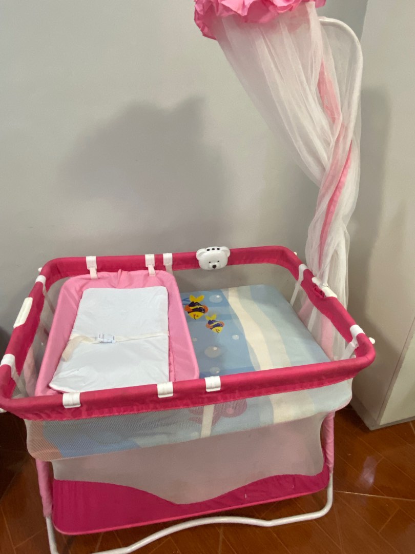 Playpen/crib on Carousell
