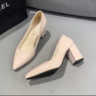 (Category: ) located in . Submitted by kate_mua (Listing ID 1237765730, Image 1). Description: .